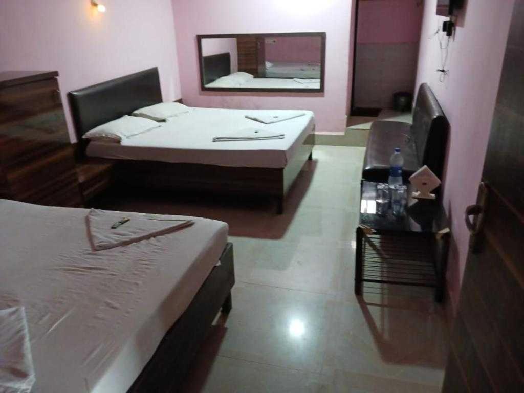 O Sea Land & Restuarant Hotel Nirmal (Maharashtra)